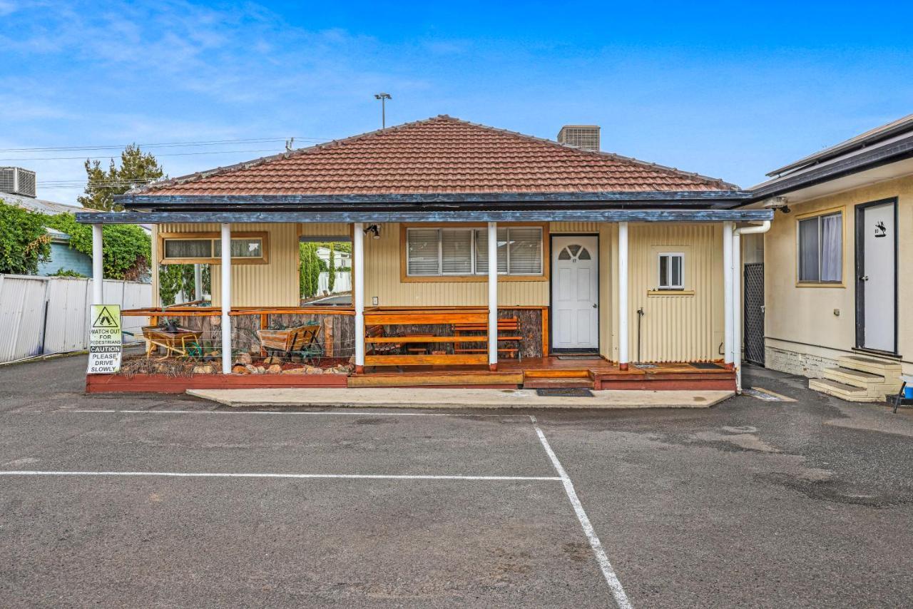 Tamworth Lodge Motel Εξωτερικό φωτογραφία