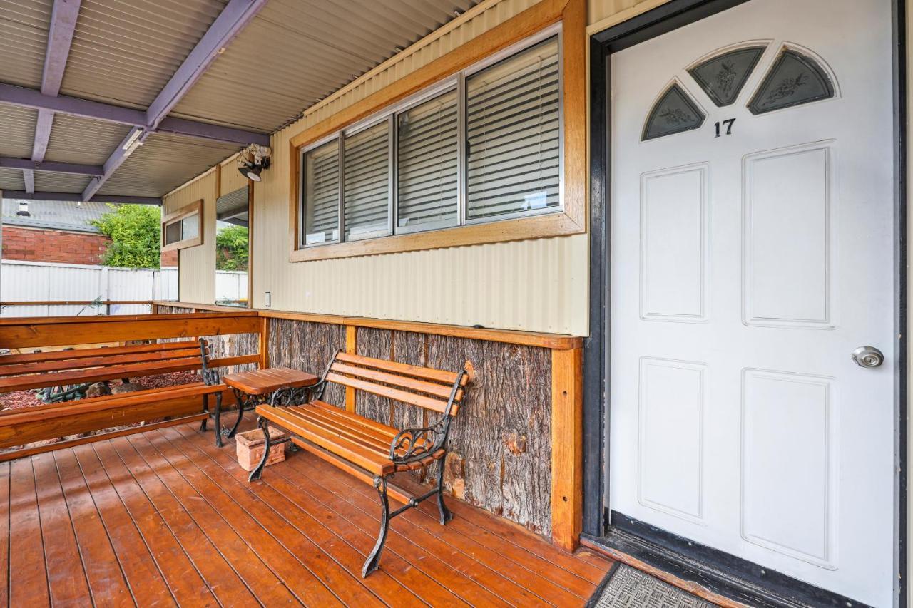Tamworth Lodge Motel Εξωτερικό φωτογραφία