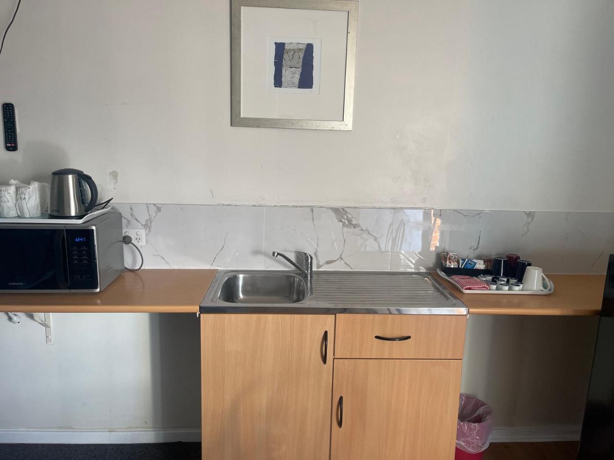 Tamworth Lodge Motel Εξωτερικό φωτογραφία